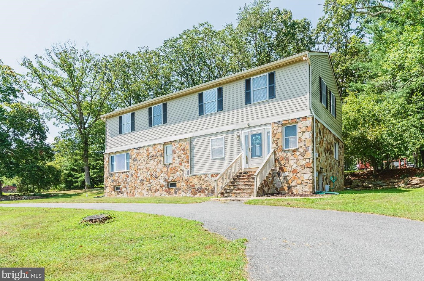 2 Constitution Rd, Pylesville, MD 21132-1214