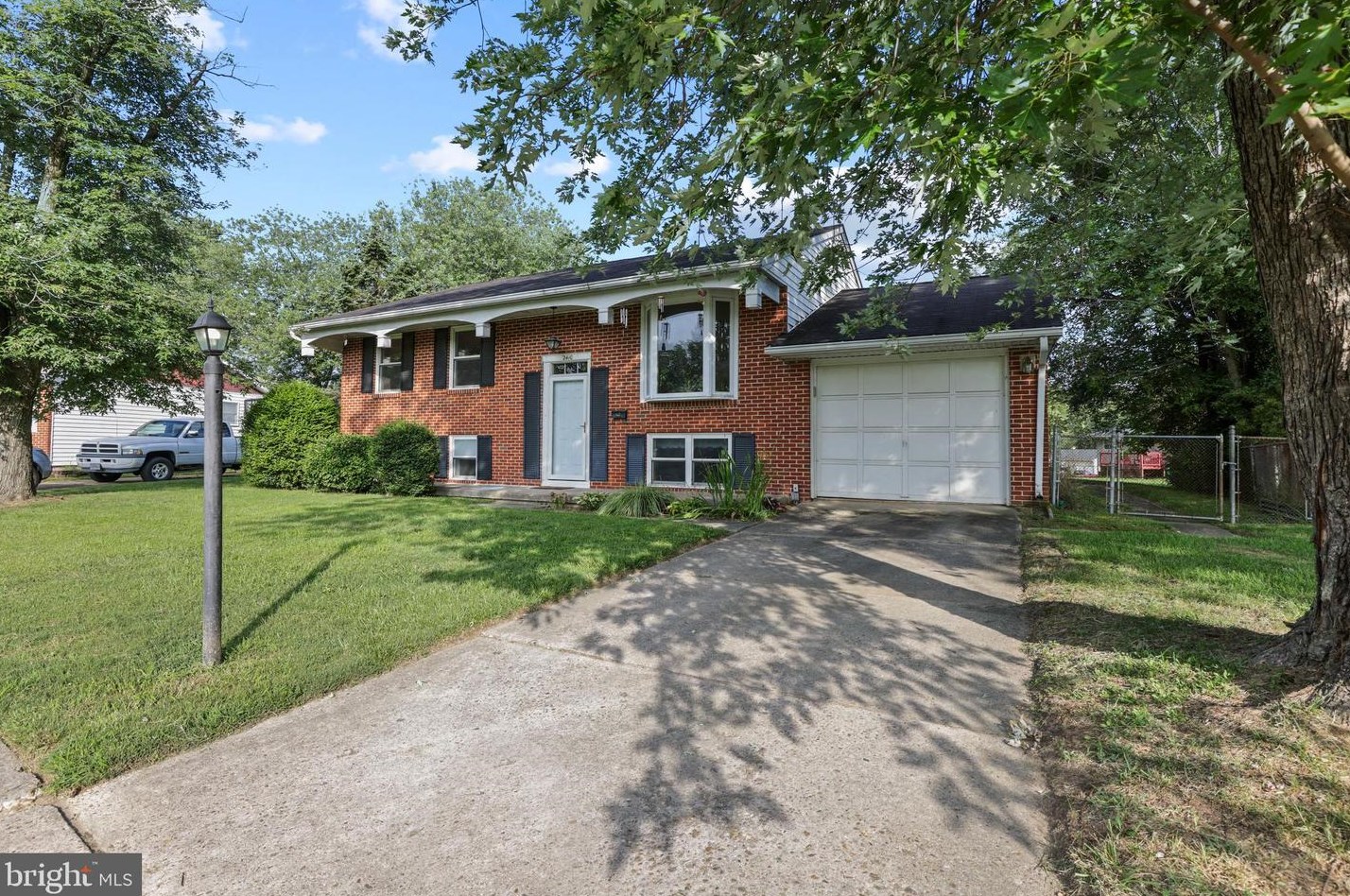 2410 Sycamore Ln, Edgewood, MD 21040