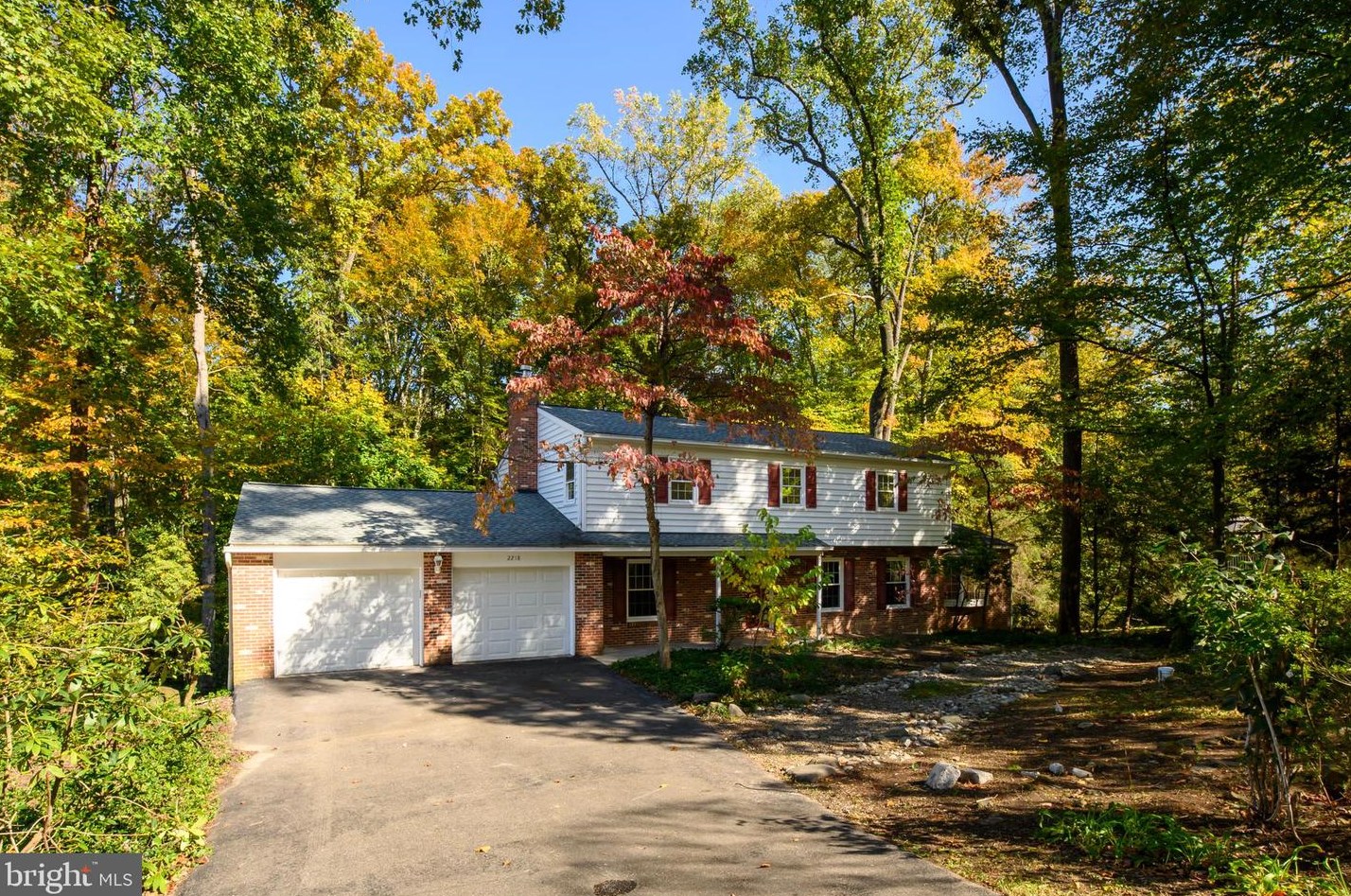 2218 Queensbury Dr, Fallston, MD 21047