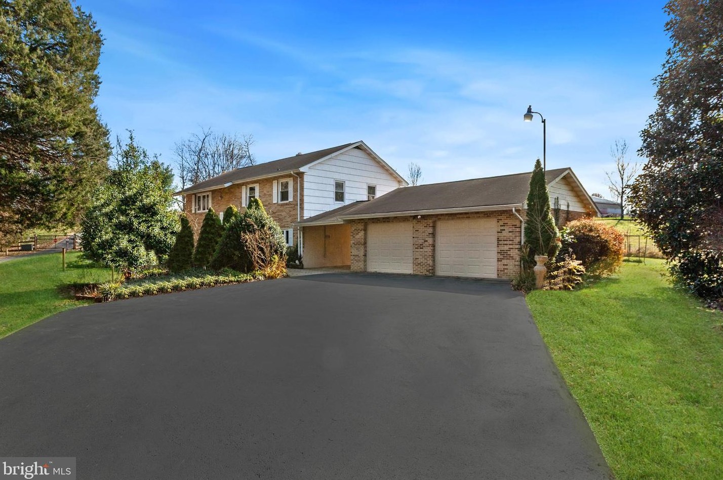 513 Sellrus Ct, Fallston, MD 21047