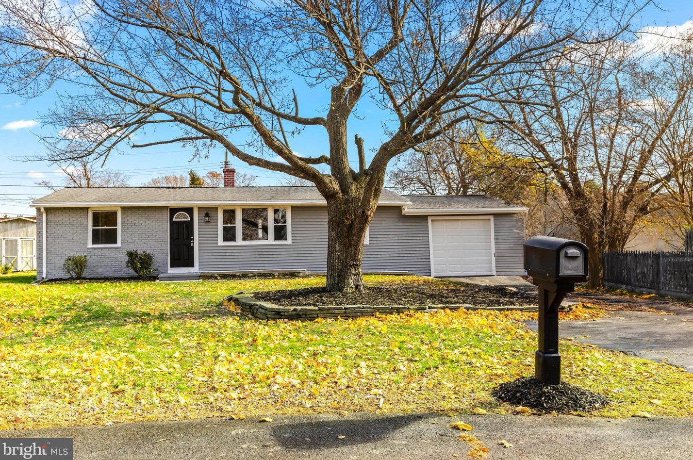 321 Crestwood Ct, Edgewood, MD 21040-3726