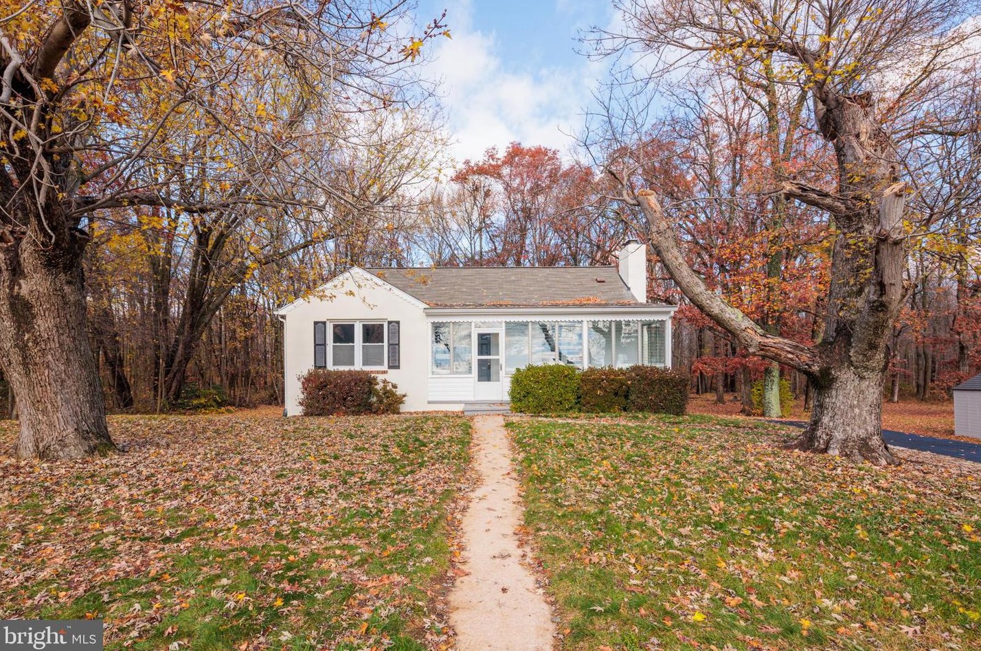 923 Barnett Ln, Aberdeen, MD 21001