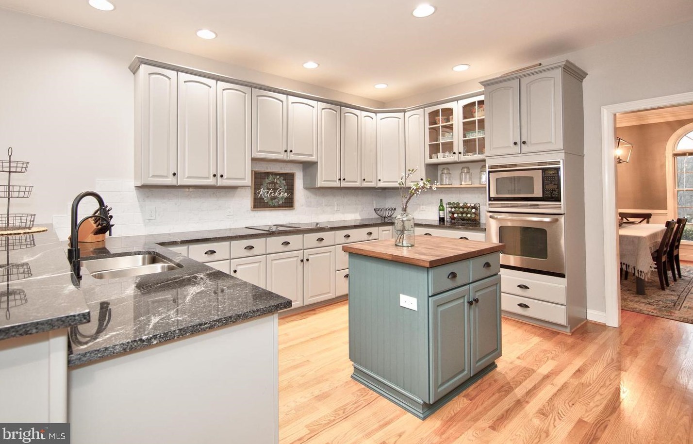 3839 Chapel Rd, Aberdeen MD  21001-1116 exterior