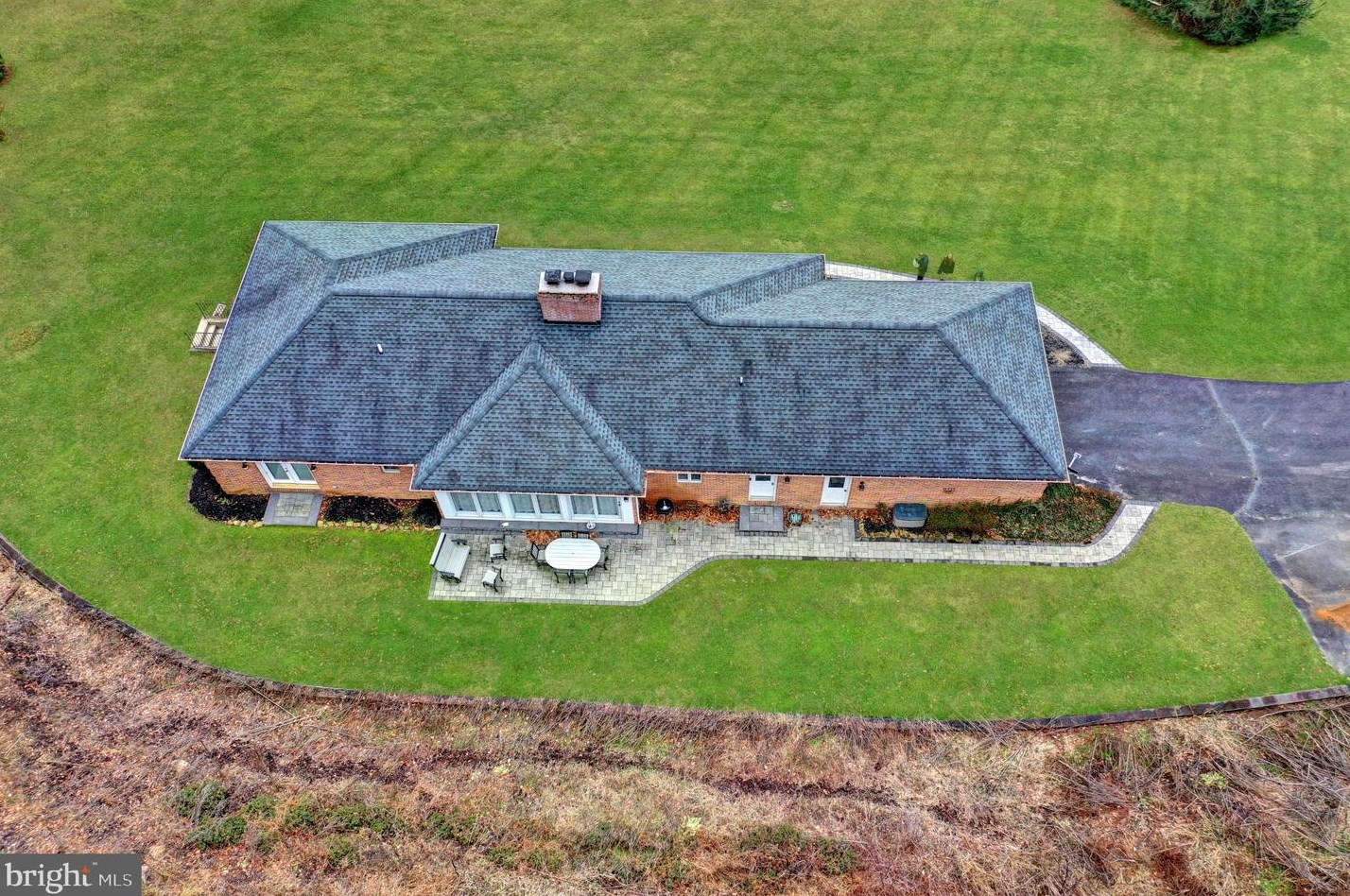 414 Grier Nursery Farms Ct, Street, MD 21154