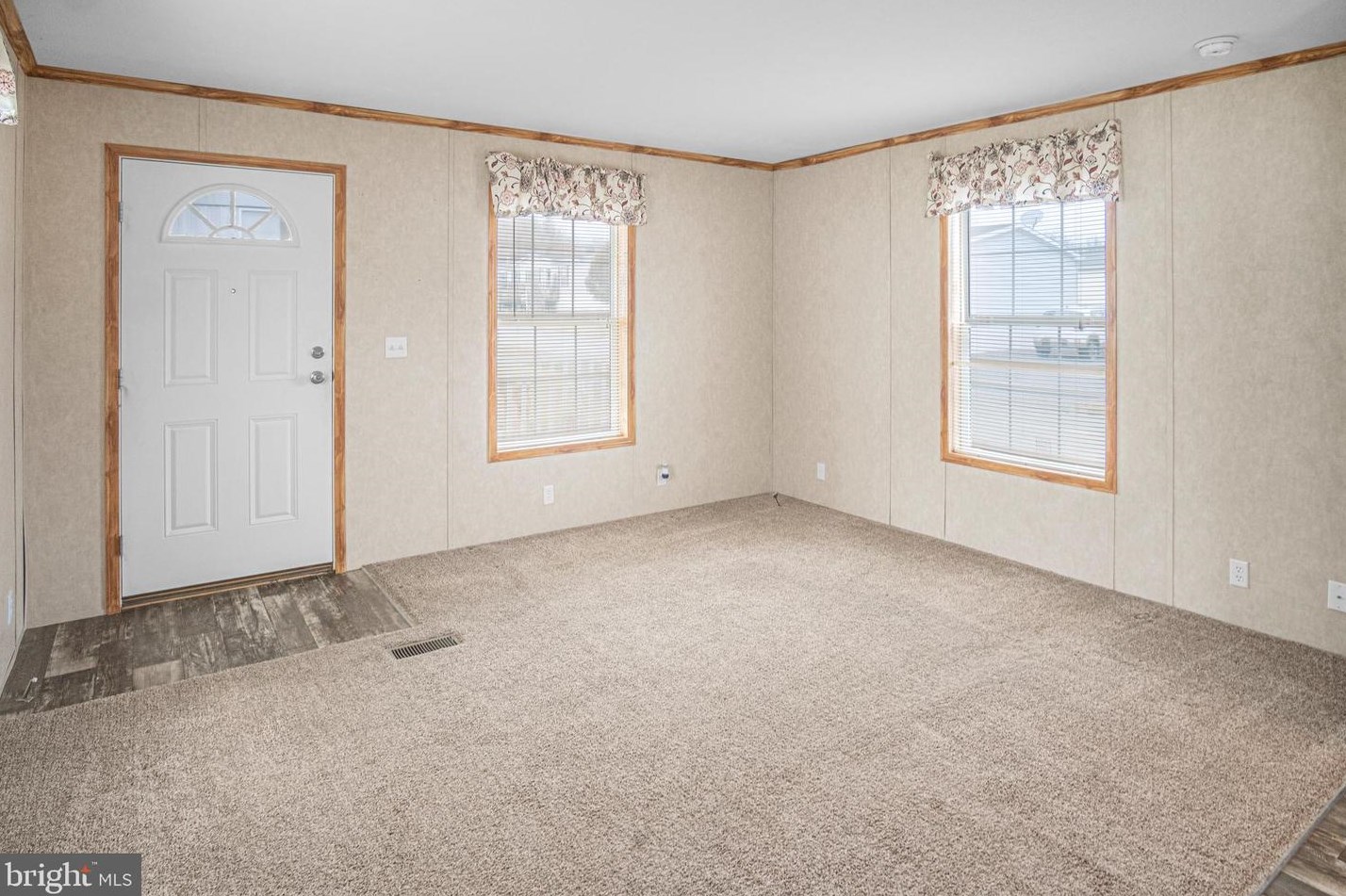 606 Dogwood Dr, Edgewood, MD 21040