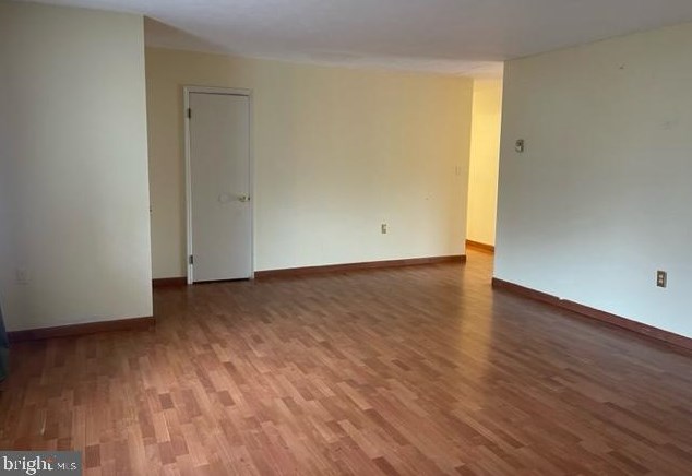 39 Hillman Ct, Aberdeen MD  21001-2406 exterior