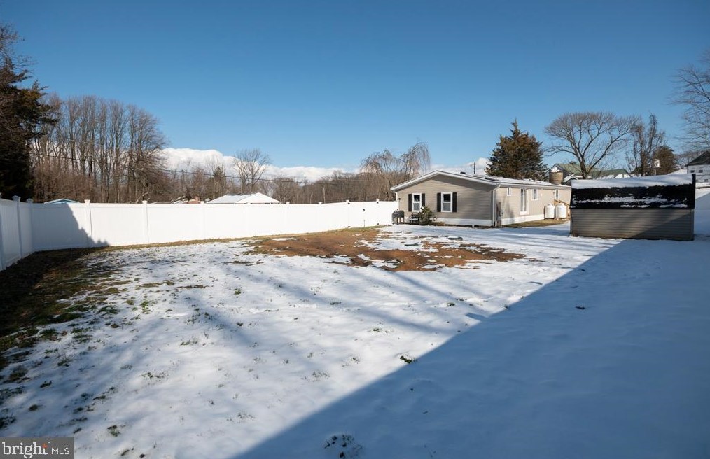 2202 Gregory Dr, Forest Hill MD  21050-1928 exterior