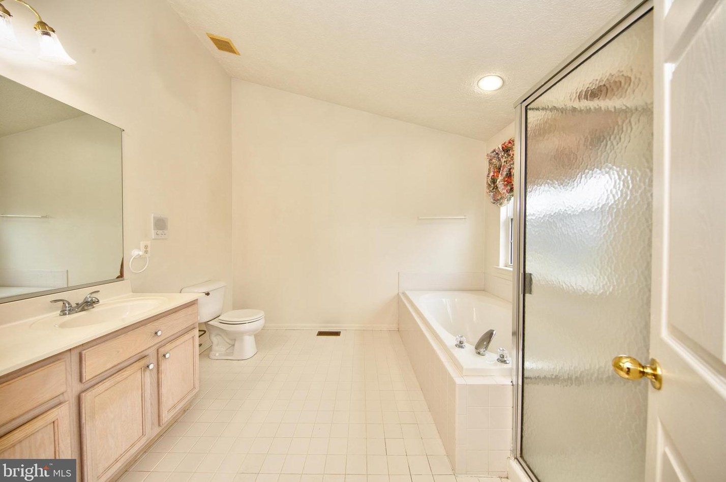 2033 Brandy Dr, Forest Hill MD  21050-3170 exterior