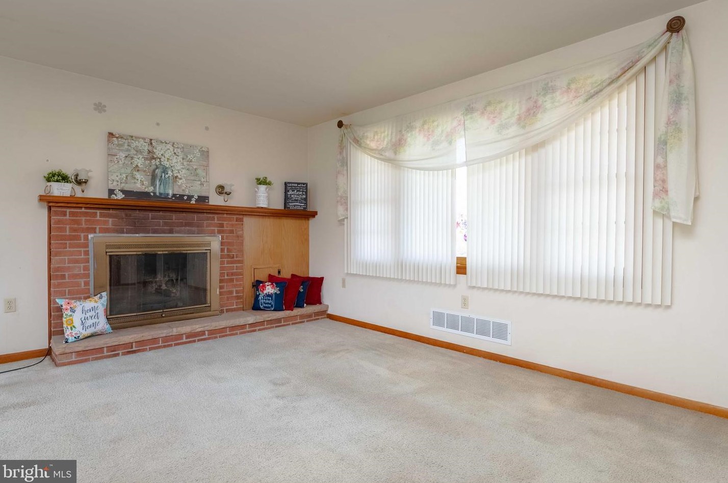 2403 Harford Rd, Fallston, MD 21047