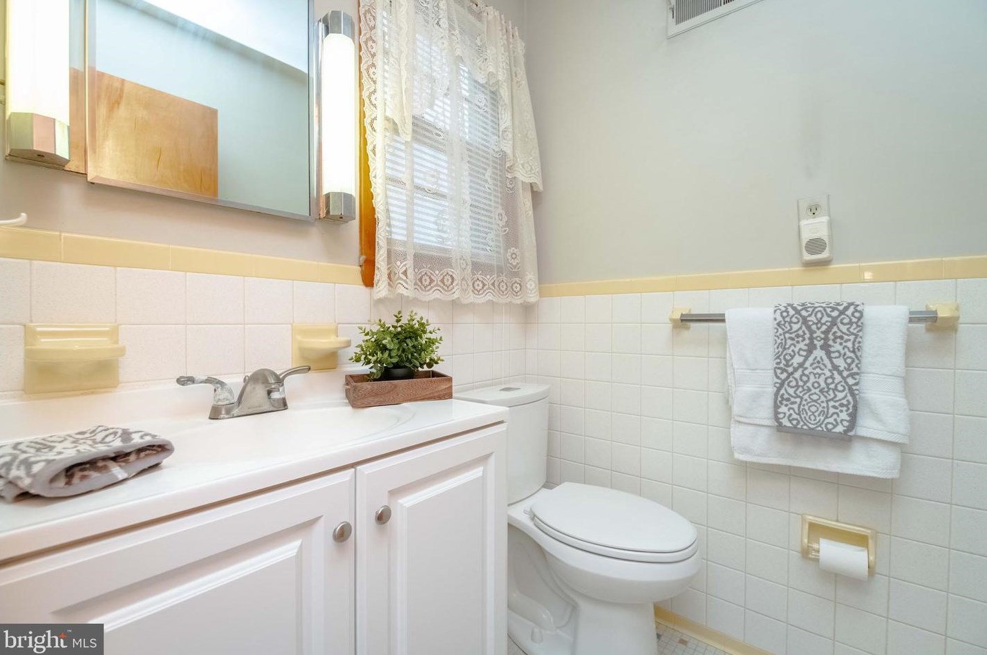 2403 Harford Rd, Fallston MD  21047-2512 exterior