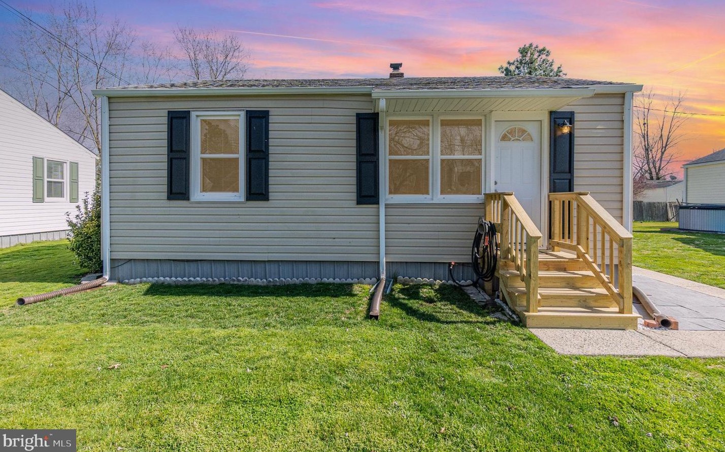 12 Swan St, Aberdeen, MD 21001