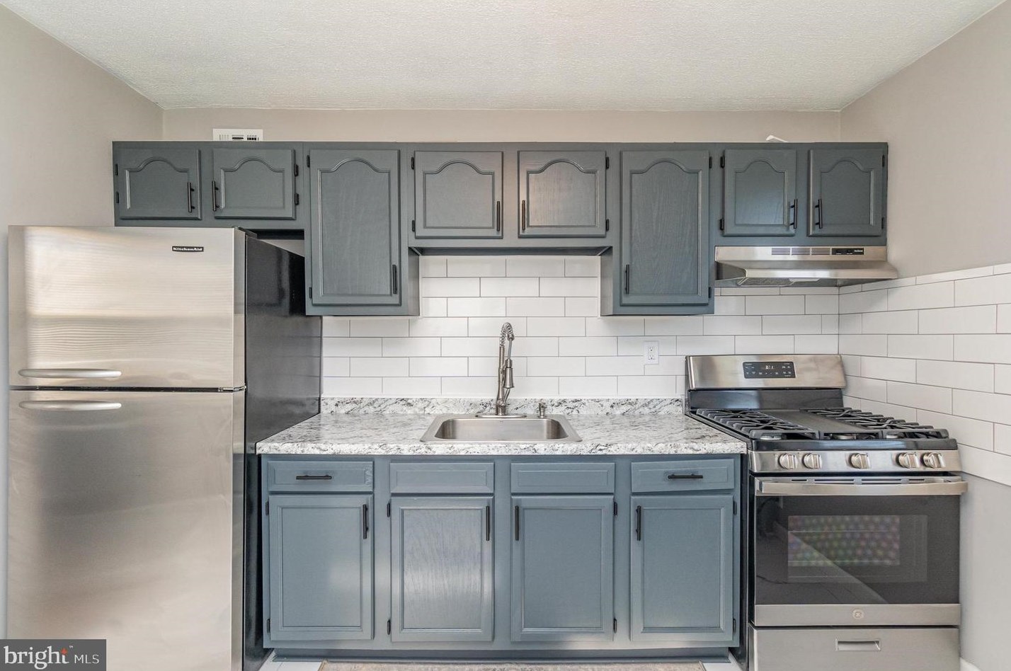 12 Swan St, Aberdeen MD  21001-3810 exterior