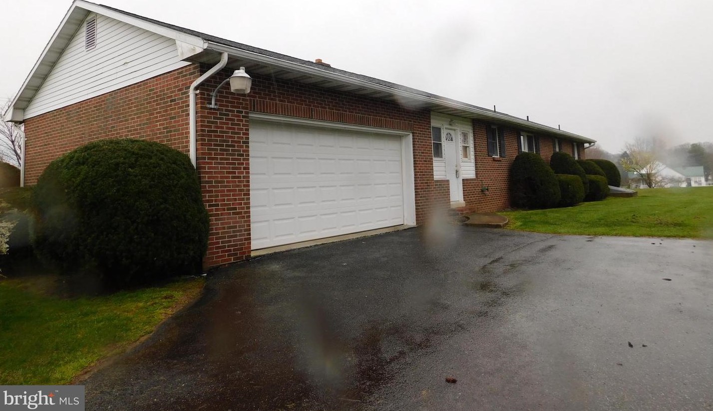 5218 Norrisville Rd, White Hall, MD 21161