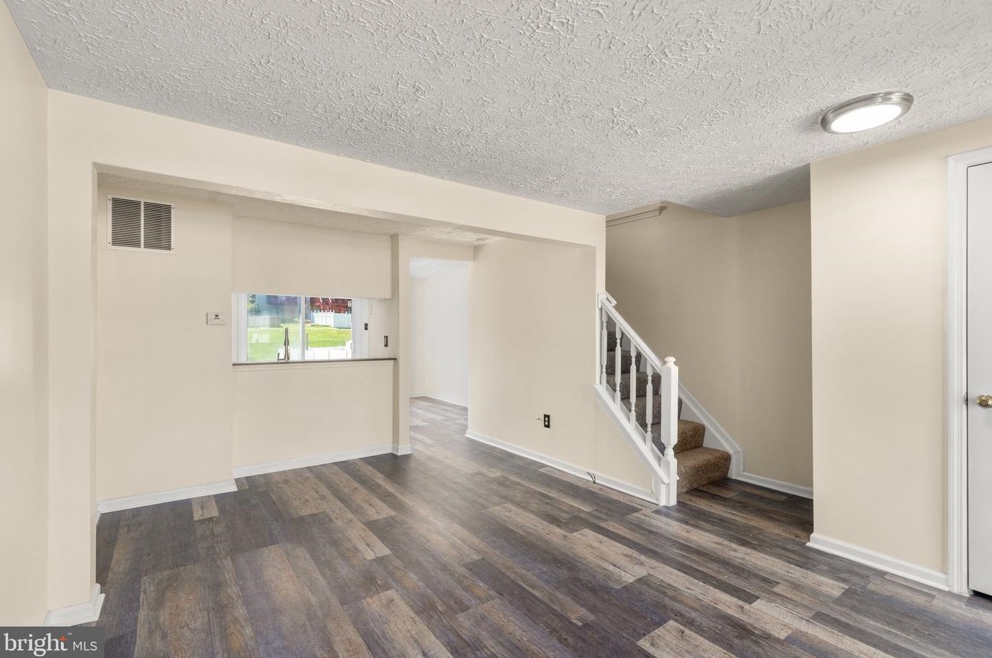 1237 Valley Leaf Ct, Edgewood, MD 21040-3831