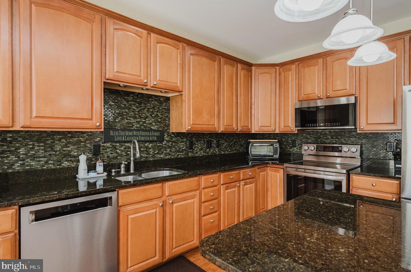4727 Thistle Hill Dr, Aberdeen MD  21001-2651 exterior