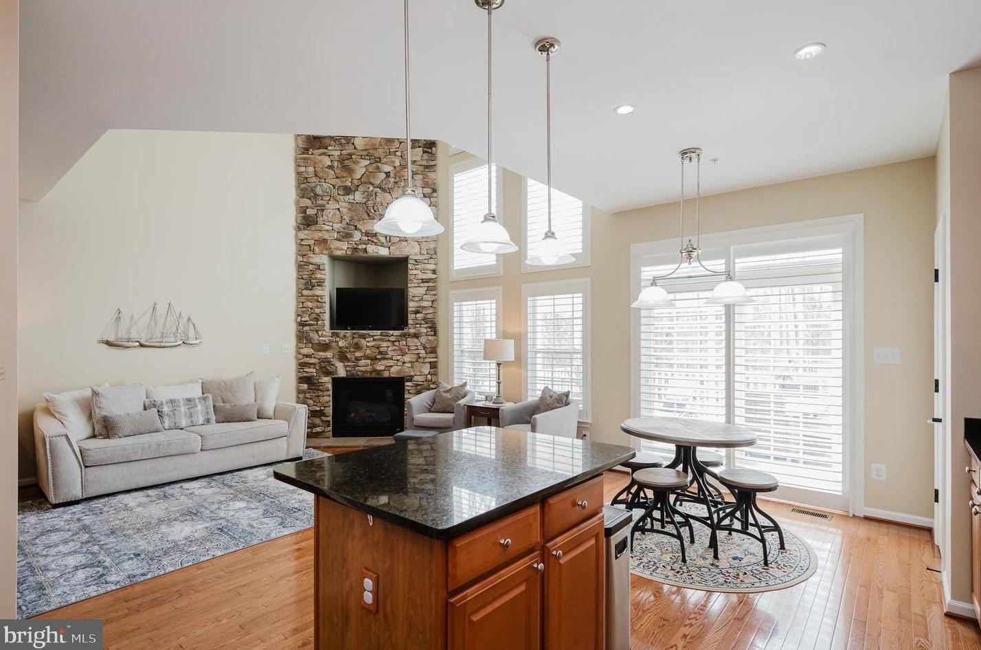 4727 Thistle Hill Dr, Aberdeen MD  21001-2651 exterior