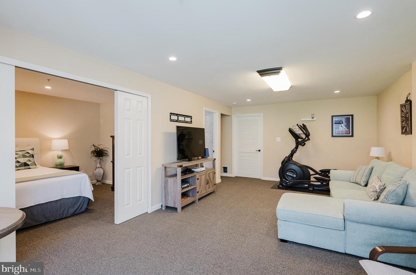 4727 Thistle Hill Dr, Aberdeen MD  21001-2651 exterior