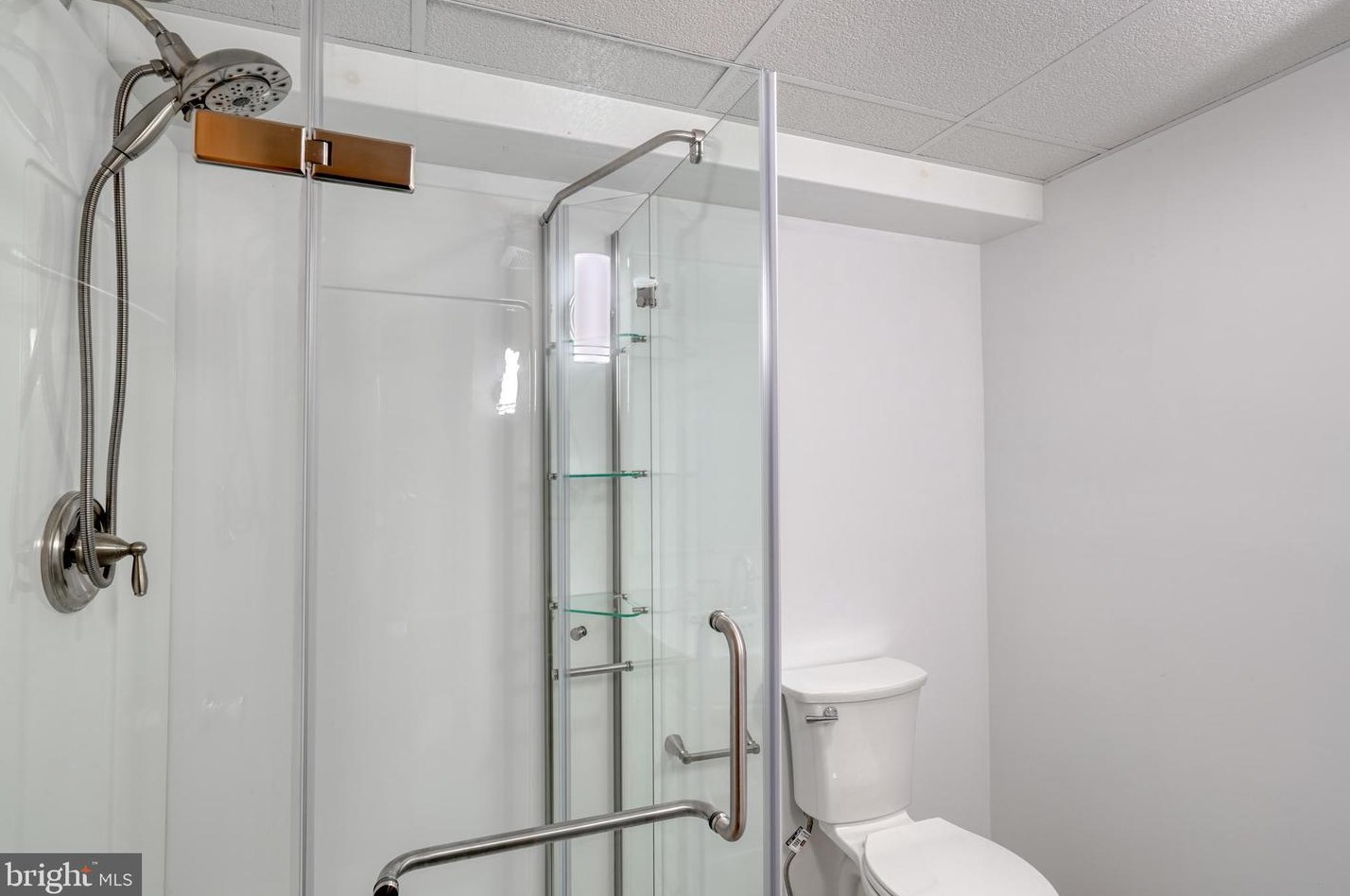 2121 Buell Dr, Fallston MD  21047-2056 exterior