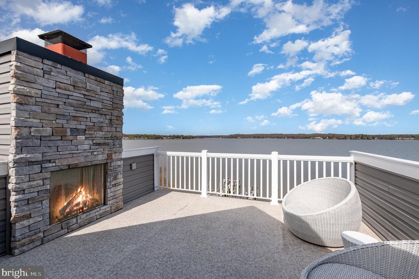 333 Marina Ave, Aberdeen MD  21001-4204 exterior