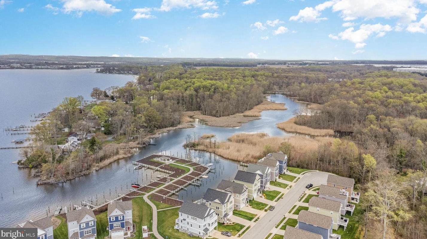 333 Marina Ave, Aberdeen MD  21001-4204 exterior