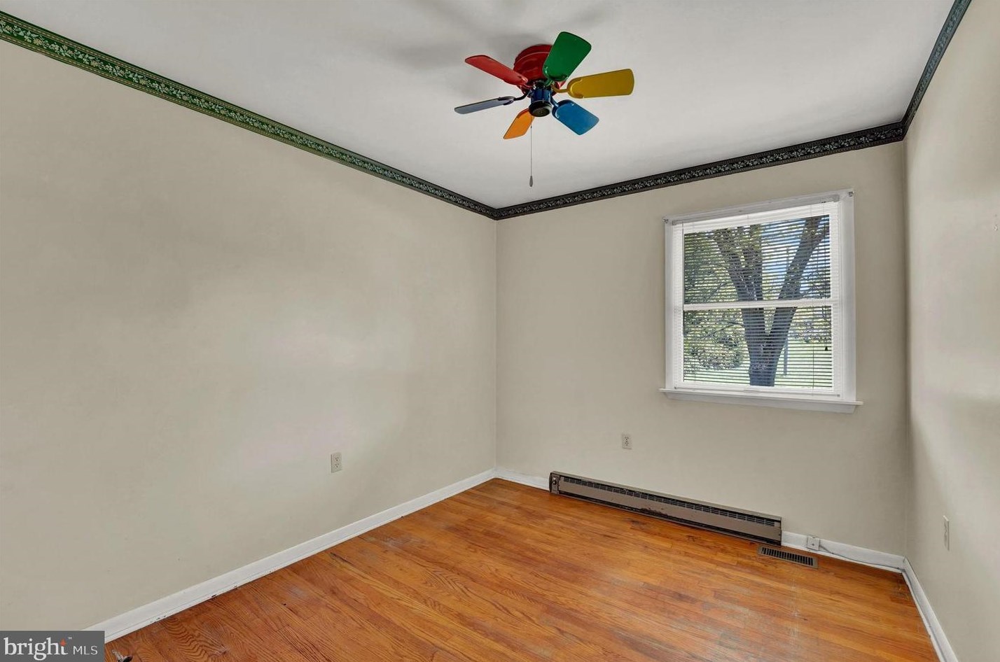 4342 Cooper Rd, Cardiff MD exterior