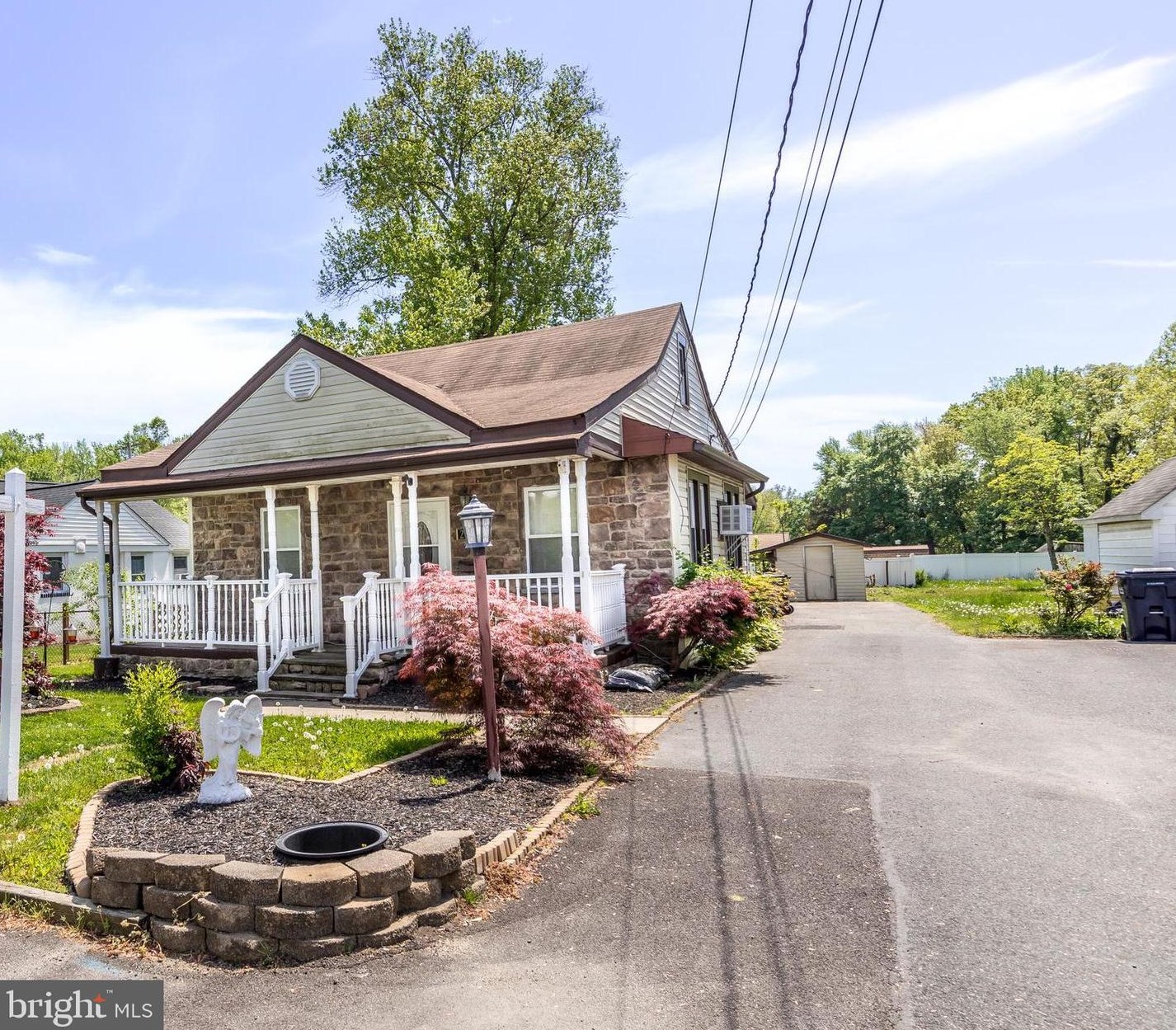 2215 Pine St, Edgewood, MD 21040