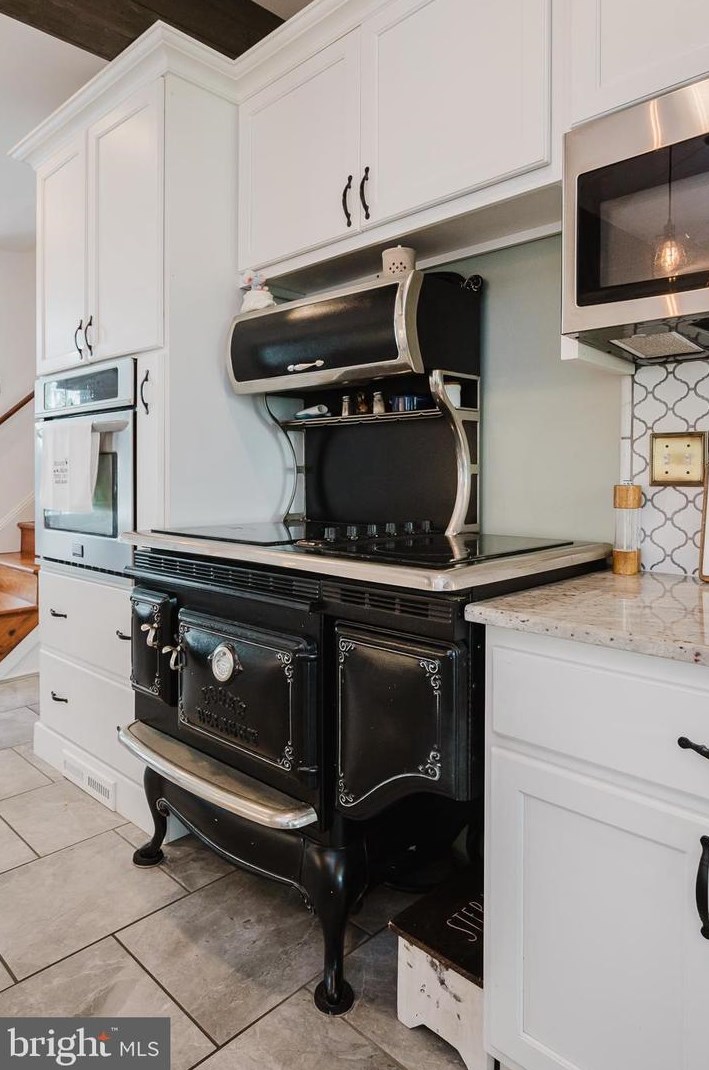 2500 Rochelle Dr, Fallston MD  21047-2209 exterior