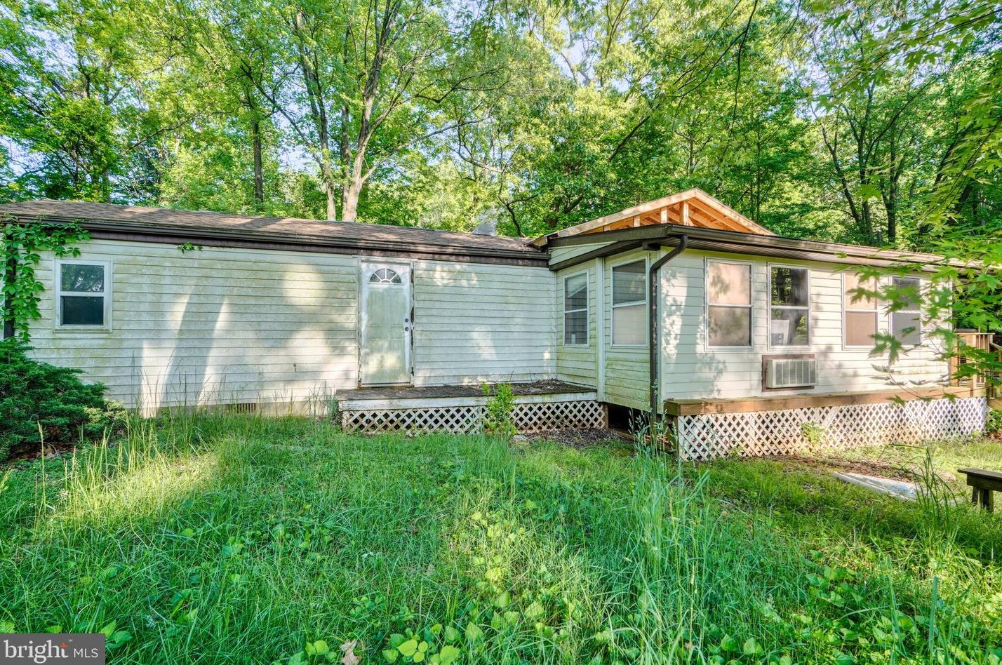 2203 Forestside Dr, Aberdeen MD  21001-1520 exterior
