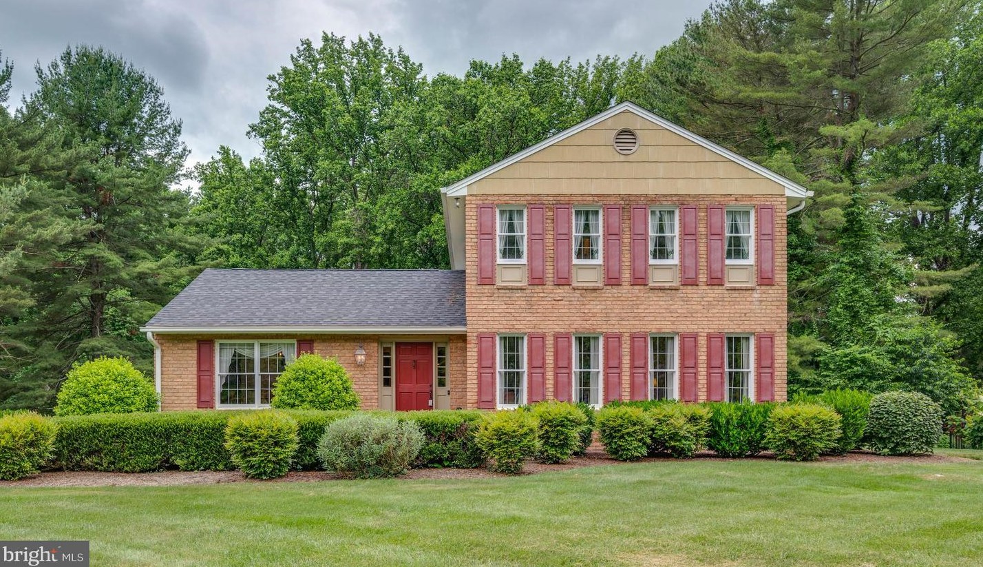 704 Millwood Dr, Fallston, MD 21047