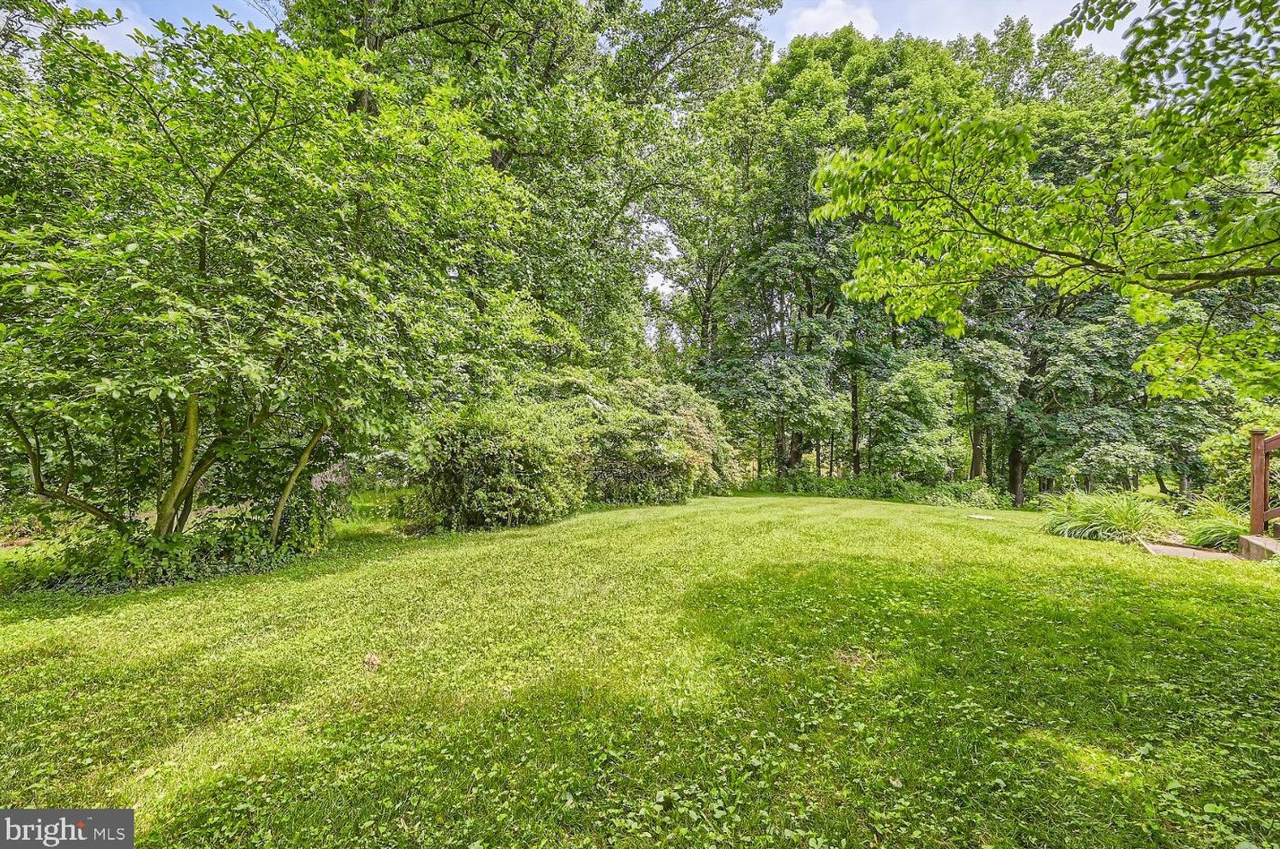 1600 Brickhouse Ln, Fallston MD  21047-1812 exterior