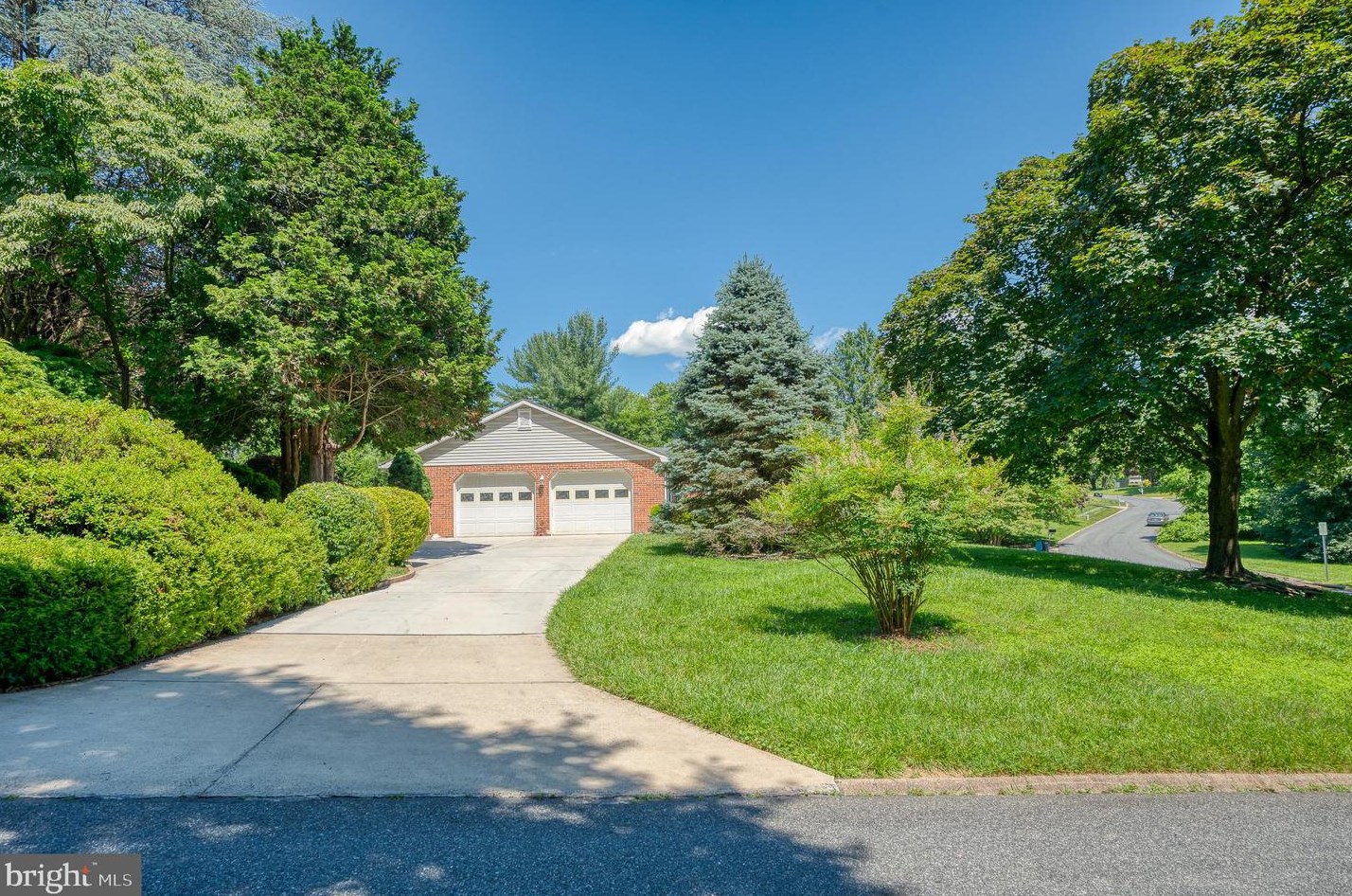 2406 Chatau Ct, Fallston, MD 21047