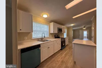 235 Poclain, Aberdeen, MD 21001 - Photo 6