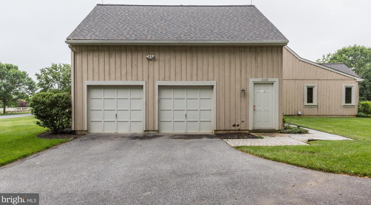 13510 Paternal Gift Dr, Highland, MD 20777