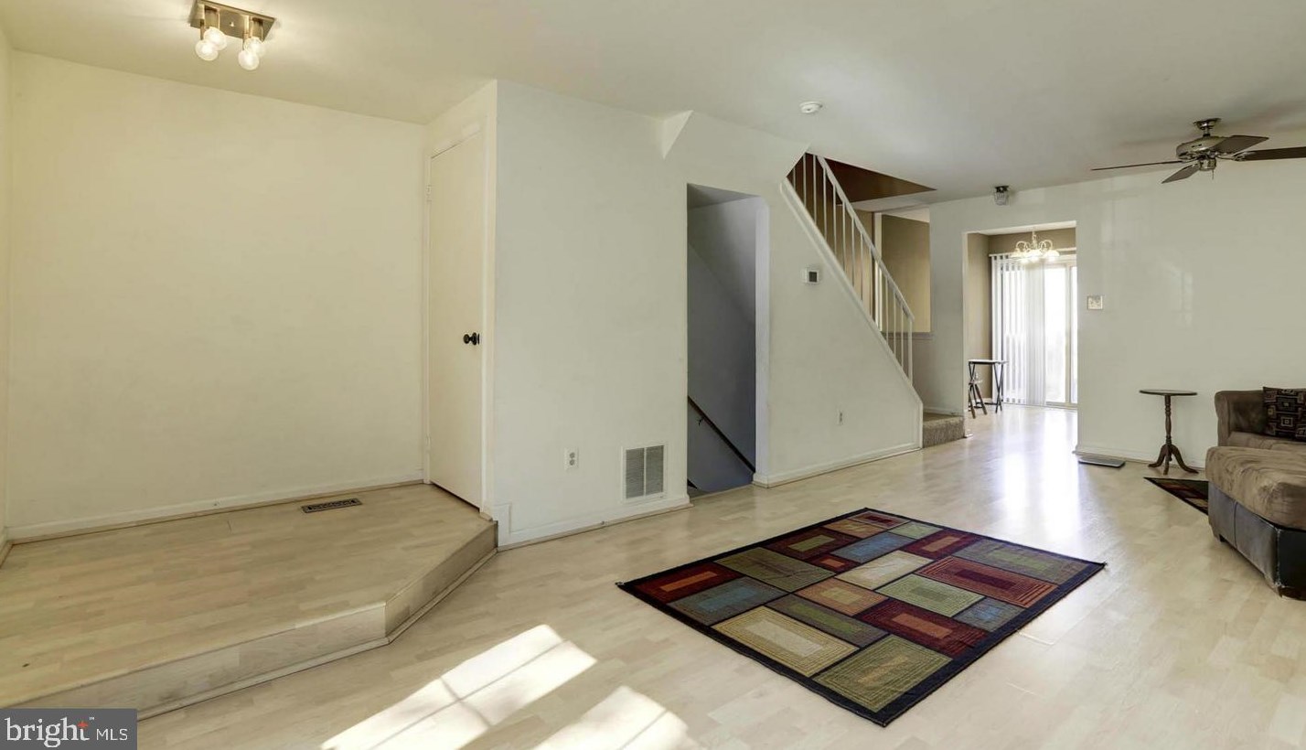 8869 Willowwood Way, Jessup, MD 20794