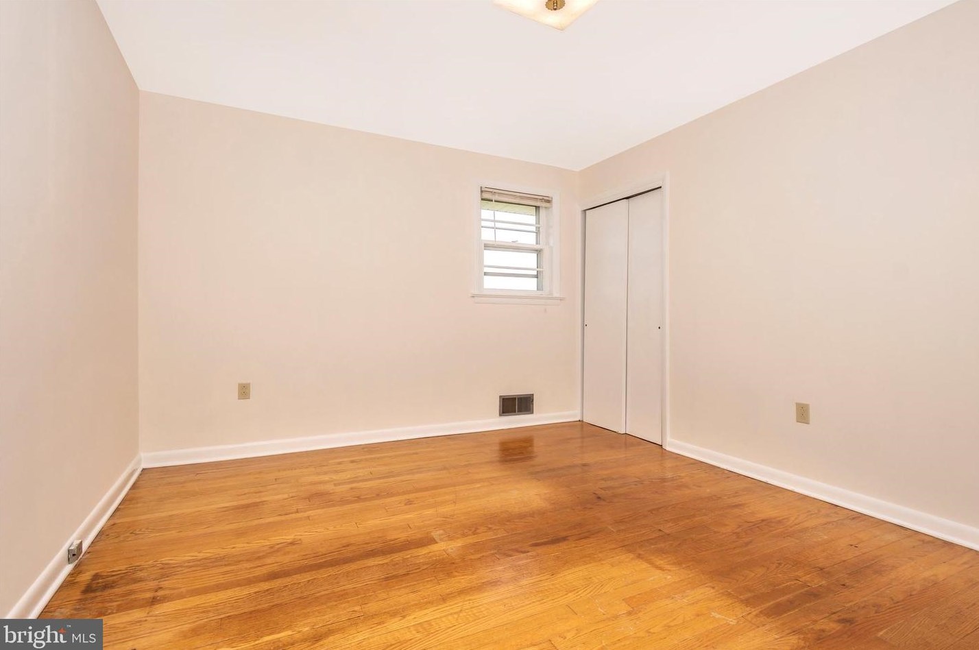 18461 Penn Shop Rd, Mount Airy MD  21771-3939 exterior