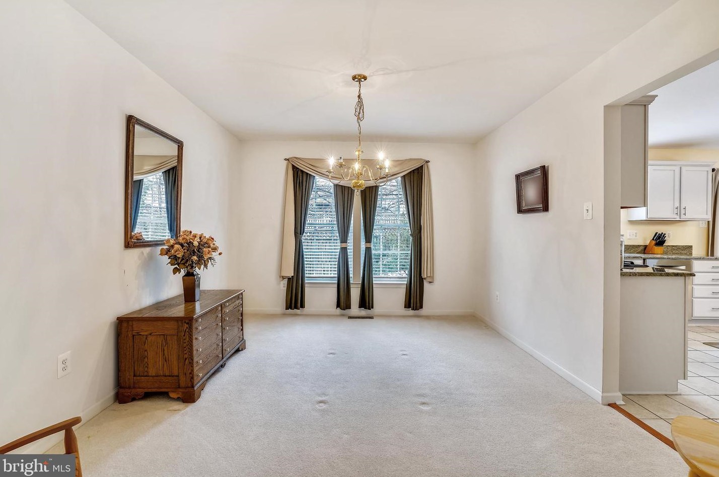 5234 Font Ave, Ellicott MD 21043-7003 exterior