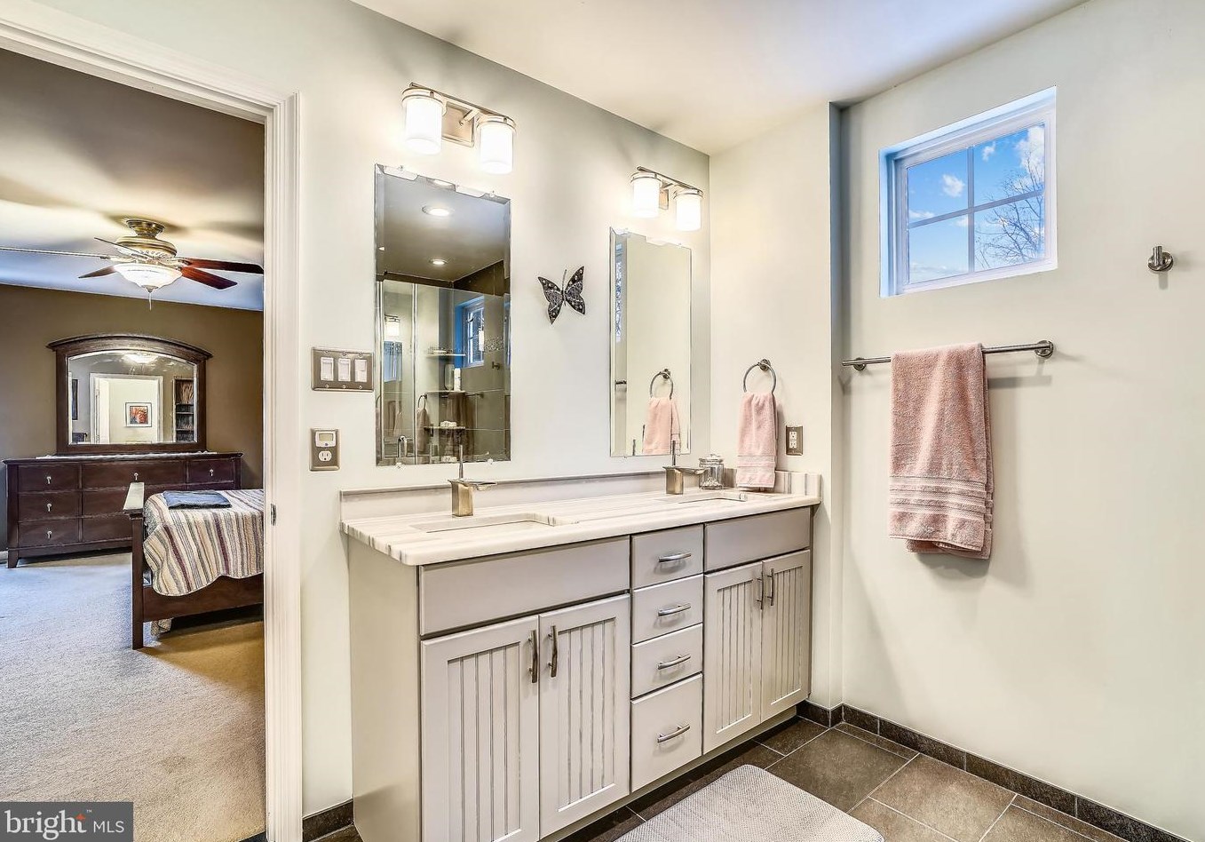 5234 Font Ave, Ellicott MD 21043-7003 exterior