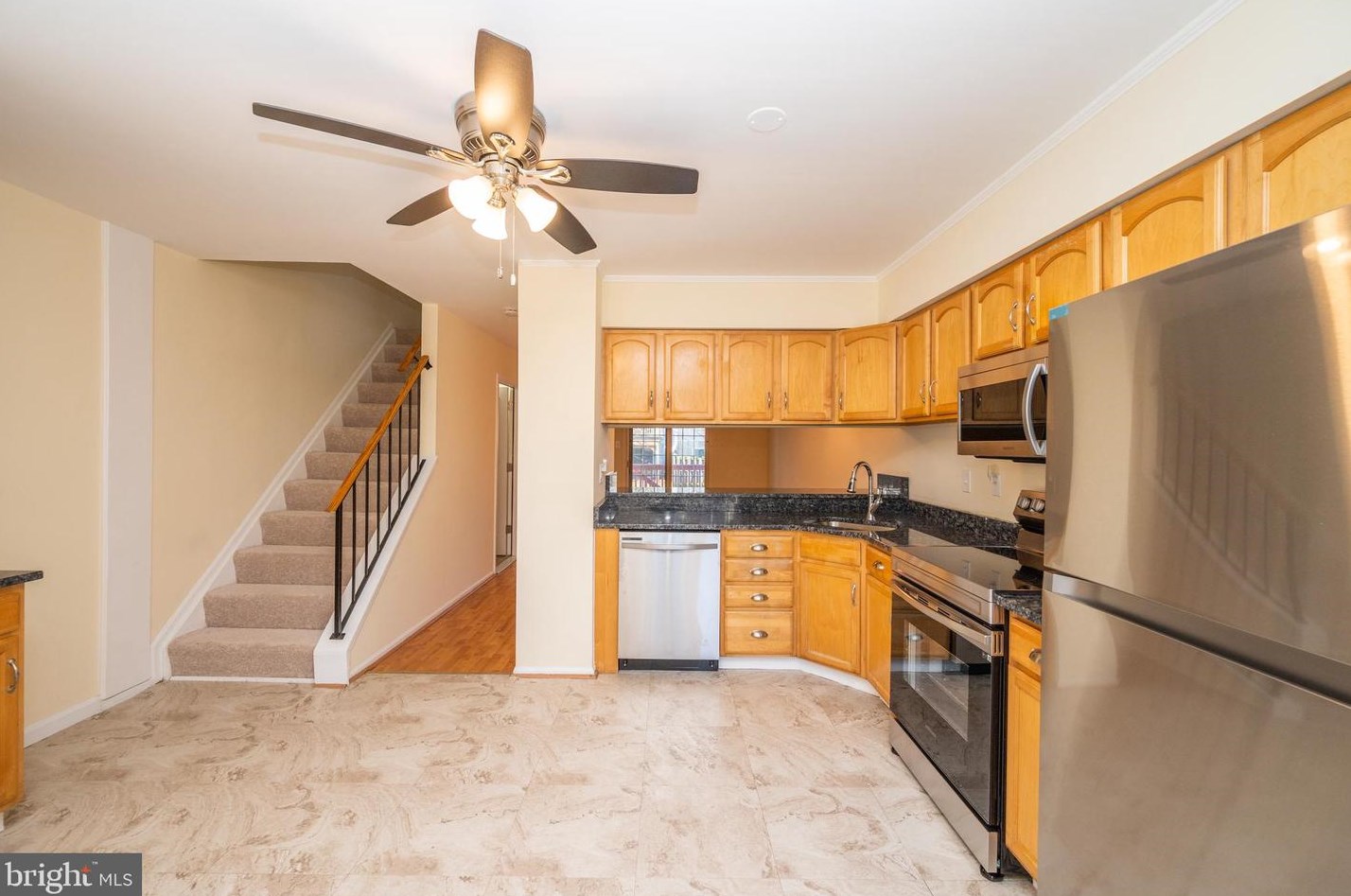 6800 Ducketts Ln, Baltimore, MD 21075-6154