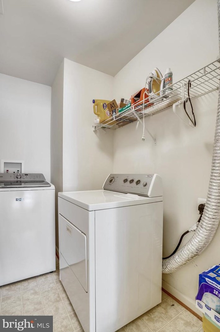 7721 English Oak Cir, Baltimore MD  21075-6571 exterior