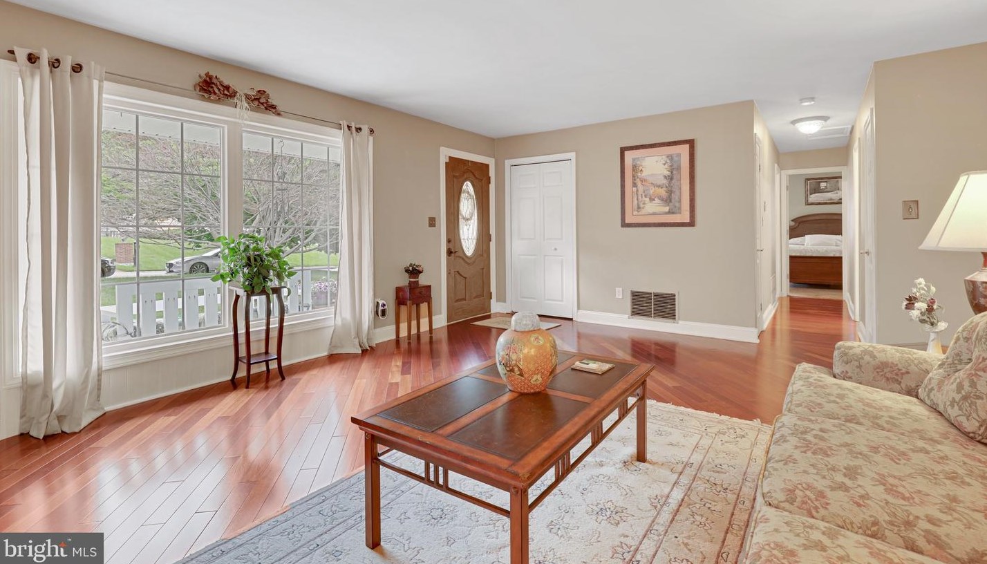 3633 Valley Rd, Ellicott MD 21042-5232 exterior