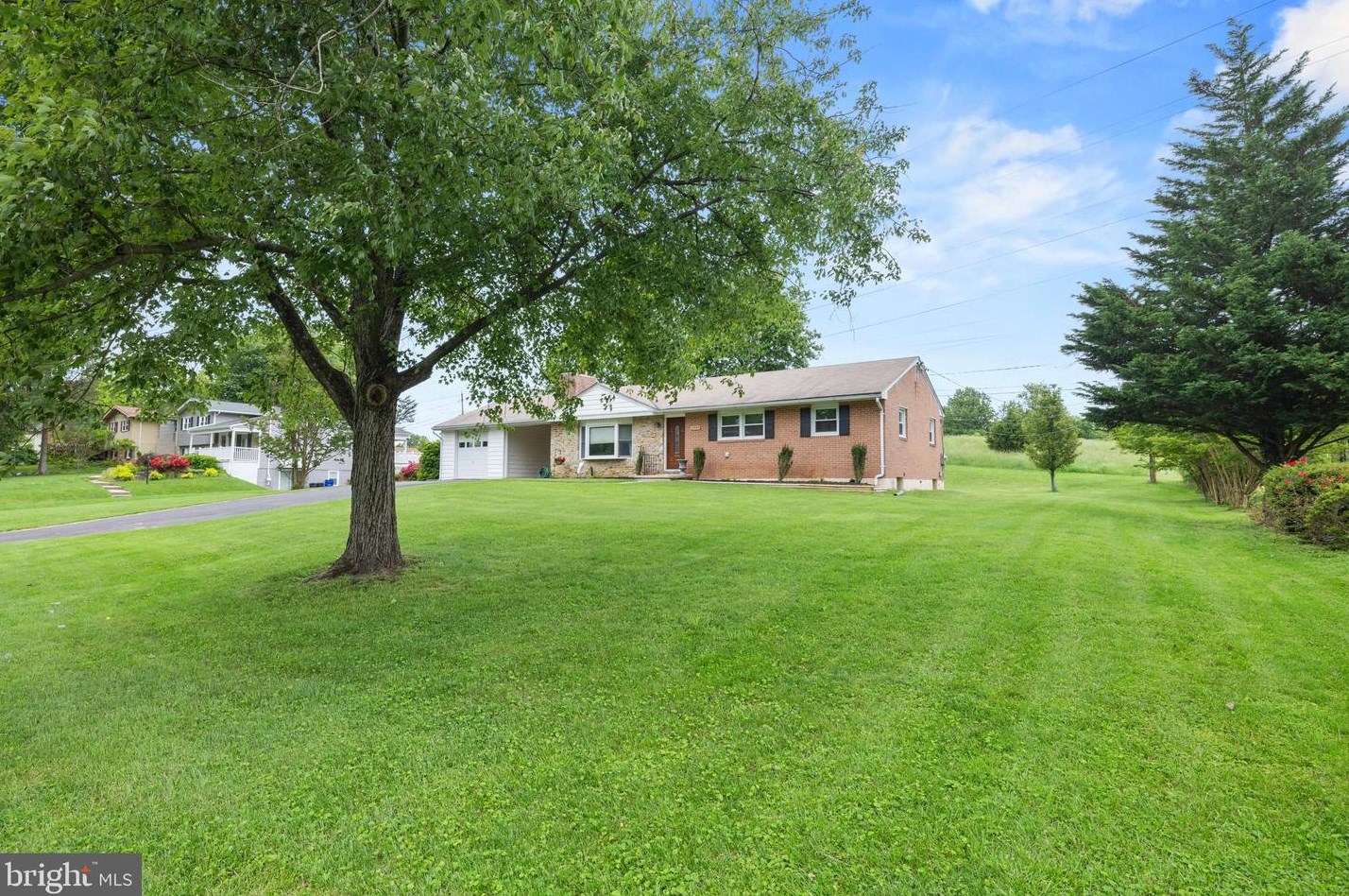 2989 Brookwood Rd, Ellicott, MD 21042-2502