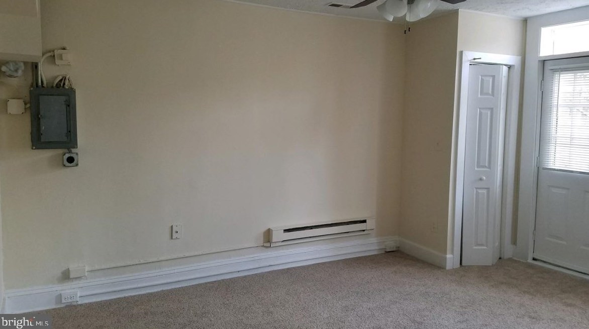 3820 Church Rd, Ellicott MD 21043-4504 exterior