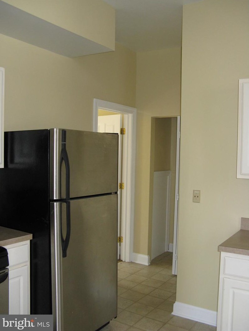 3820 Church Rd, Ellicott MD 21043-4504 exterior