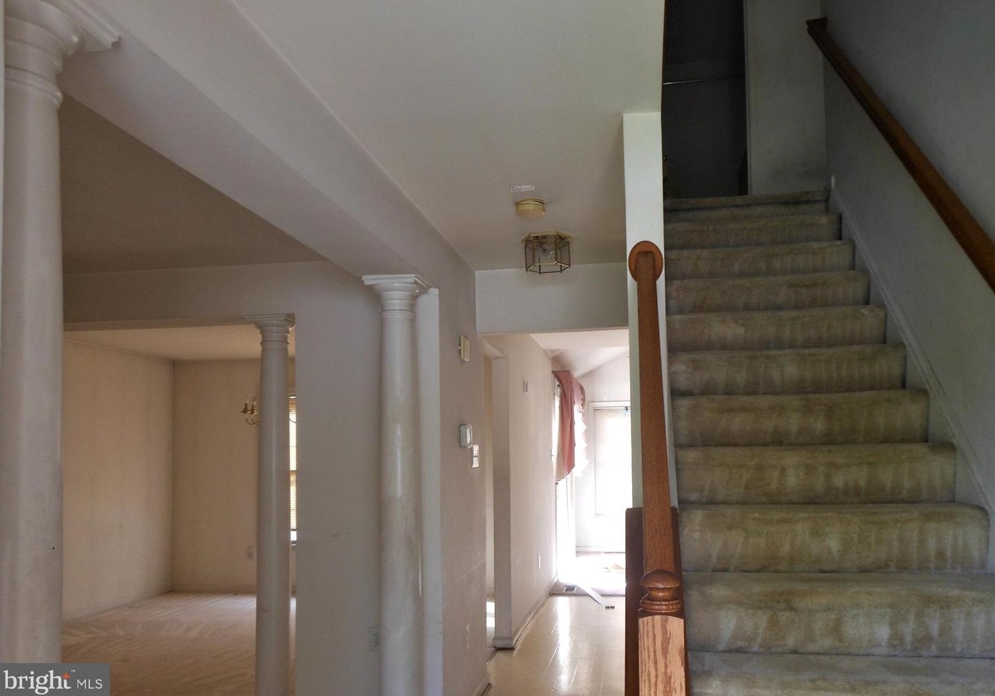 6048 Duckeys Run Rd, Baltimore, MD 21075-6109