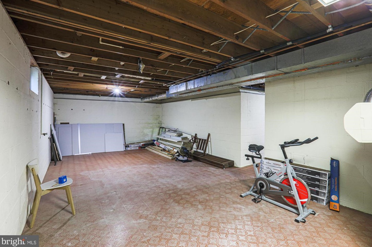 12217 Ioka Ct, Ellicott MD 21042-1328 exterior