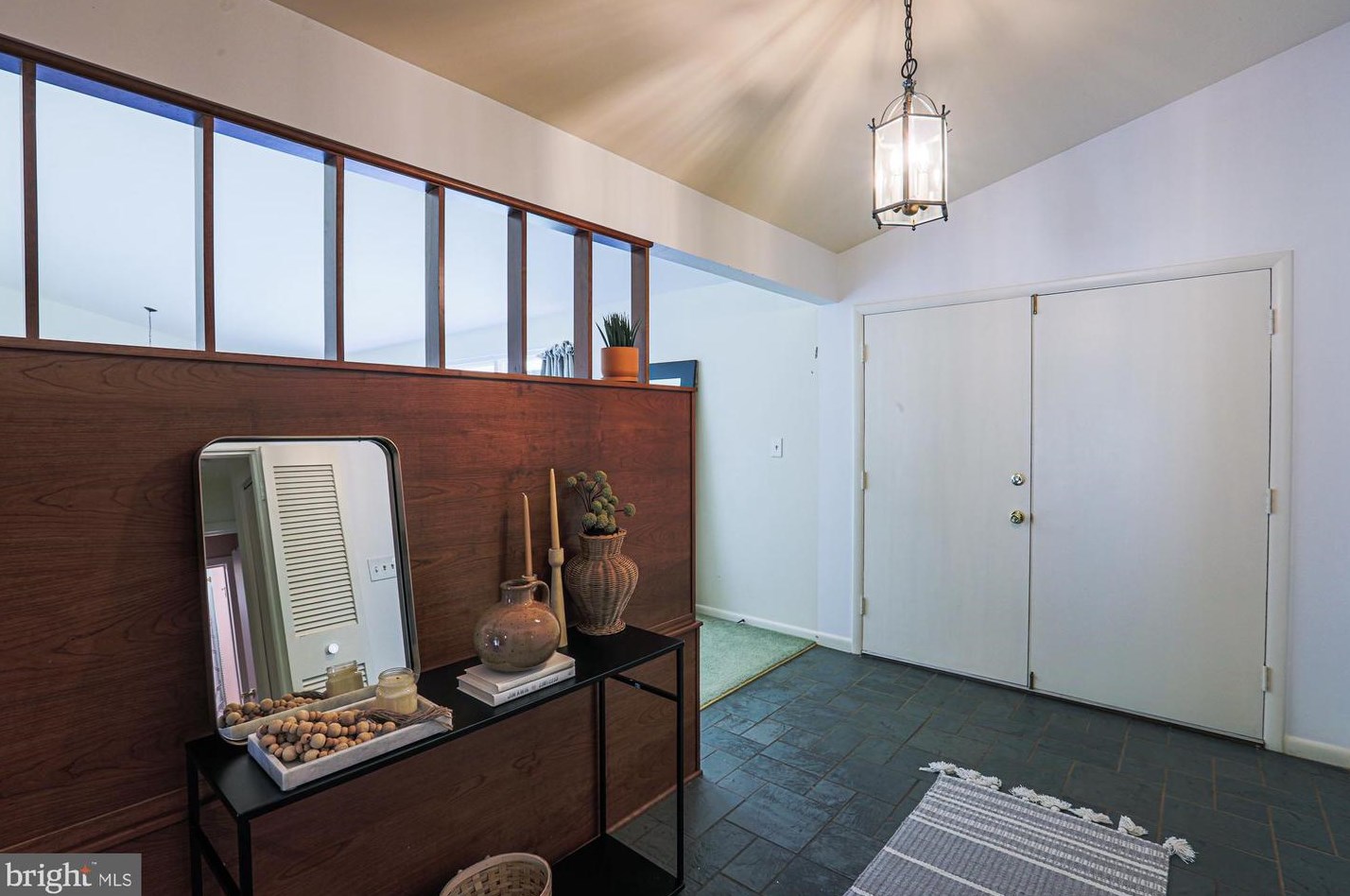 12217 Ioka Ct, Ellicott MD 21042-1328 exterior