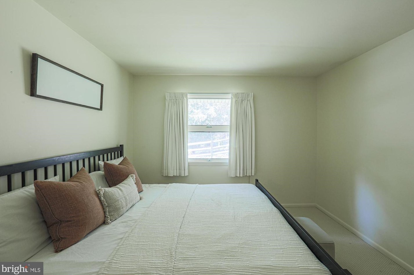 12217 Ioka Ct, Ellicott MD 21042-1328 exterior