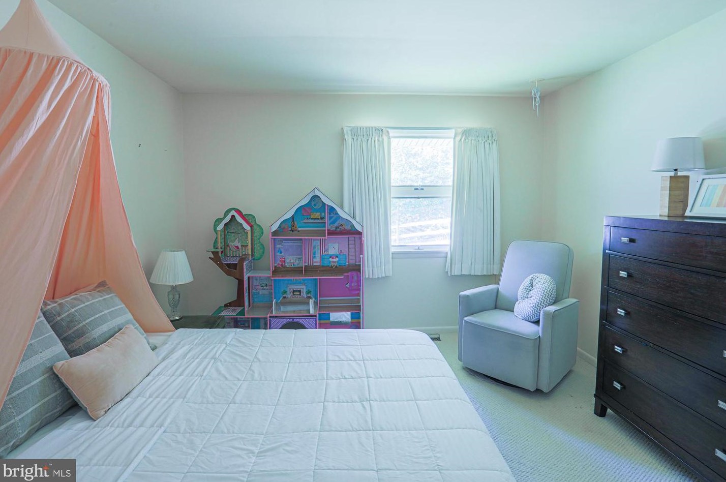 12217 Ioka Ct, Ellicott MD 21042-1328 exterior