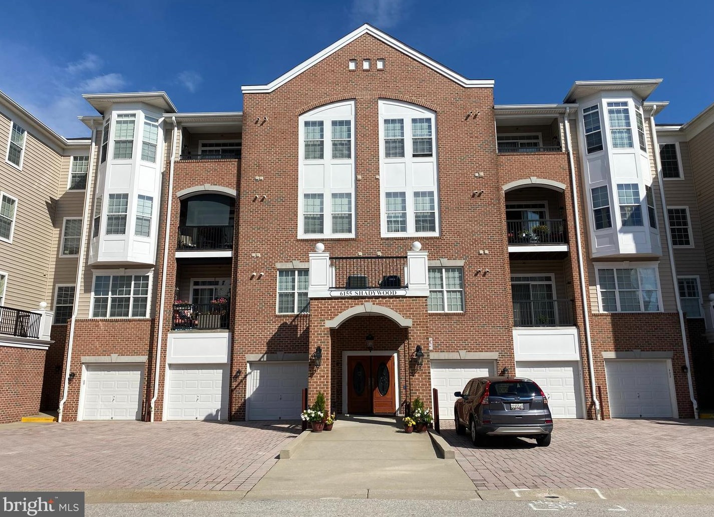 6155 Shadywood Rd, Baltimore MD  21075-6038 exterior