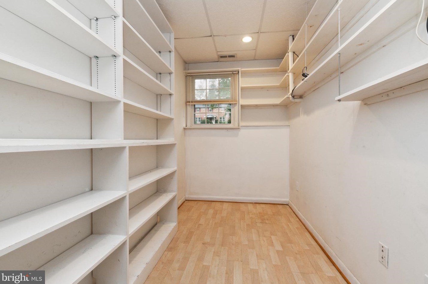 10068 Century Dr, Ellicott MD exterior